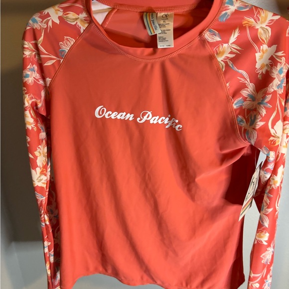 OP Bright Peach Rash Guard Top - Picture 2 of 8